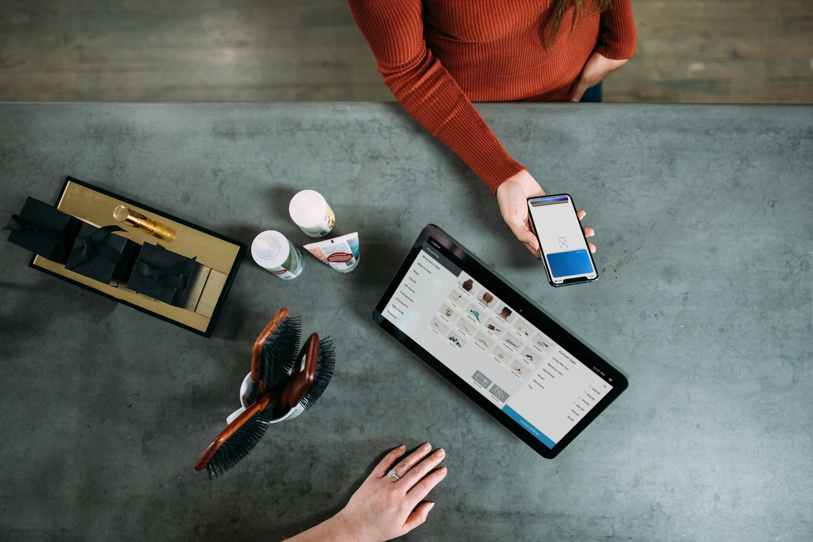 How to Stop Counterfeits on Amazon: A Brand Guide